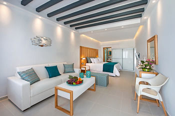 Aura Suites Имеровигли Екстериор снимка